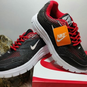 Sepatu Sneaker Nike Pria Tokopedia