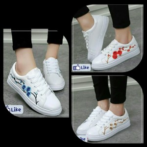 Sepatu Sekolah Anak Perempuan Sneaker Perekat Galletti White Purple Tokopedia