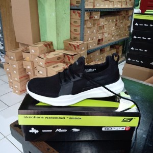 Sepatu Pria Skechers Import Terbaru Tokopedia
