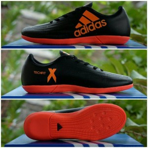 Paket Hemat Sepatu Futsal Komplit Tokopedia