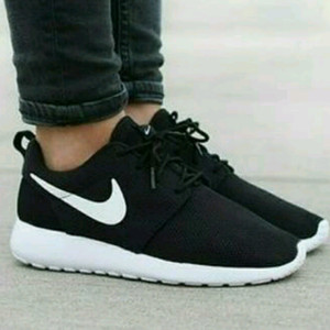 Sepatu Sekolah Nike Roshe Run Tokopedia