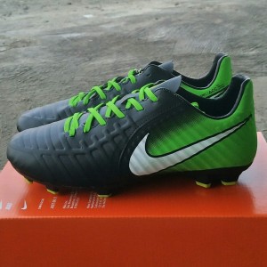 Sepatu Bola Nike Tiempo Tokopedia