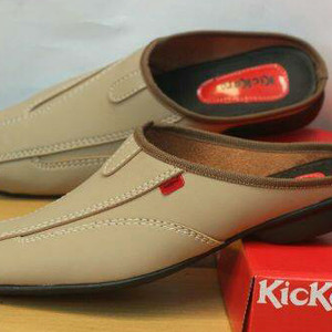 Sepatu Sendal Pria Kickers Tokopedia