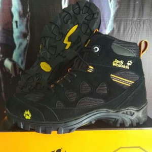 Sepatu Gunung Adventure Hiking Pria Tms Trekking High Quality Tokopedia