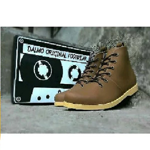 Dalmo Brodo Sepatu Cowok Tokopedia