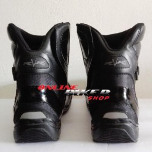Sepatu Rvr Razor Black Tokopedia