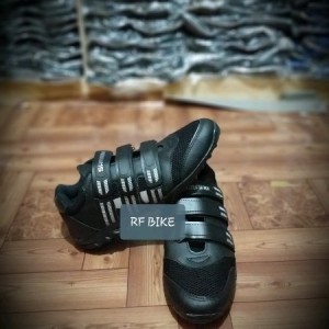 Sepatu Sepeda 004 Tokopedia