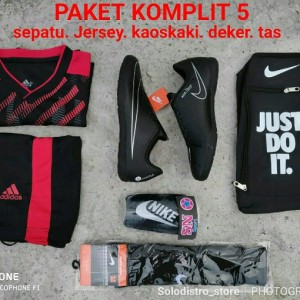 Sepatu Futsal Bonus Kaoskaki Tas Dan Skin Tokopedia