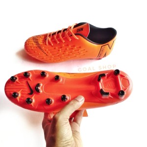 Sepatubola Tokopedia