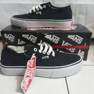Vans Autentic Sepatu Cowok Tokopedia