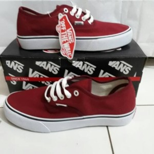 Vans Autentic Sepatu Cowok Tokopedia