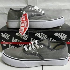 Vans Autentic Sepatu Cowok Tokopedia