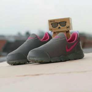 Sepatu Baru Nike Slip On Anak Import Sneaker Skate Jalan2 Santai Olahraga Tokopedia