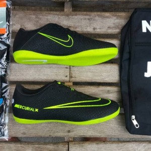 Paket Super Sepatu Futsal Tokopedia