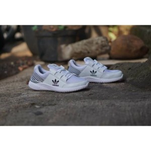 Sepatu Olahraga Adidas Alpabounce Tokopedia