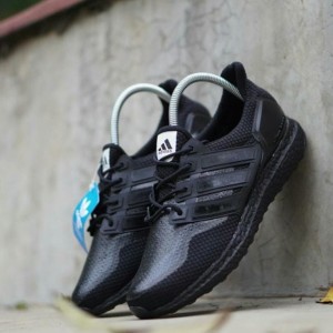 Sepatu Olahraga Adidas Ultra Boost Ace 16 Pure Control Import Pria Sneakers Tokopedia
