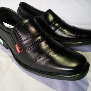 Sepatu Fantofel Vantovel Pria Tokopedia
