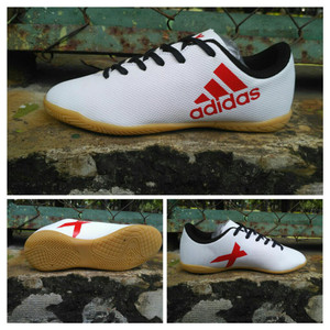 Sepatu Futsal Merah Tokopedia