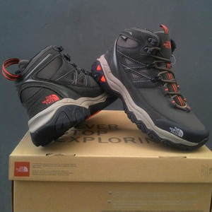 Sepatu Outdoor Gunung The North Face Original Tokopedia