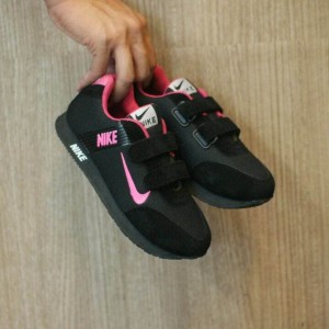Sepatu Anak Nike Velcro Murah Kids Sekolah Sneakers Kets Unisex Tokopedia
