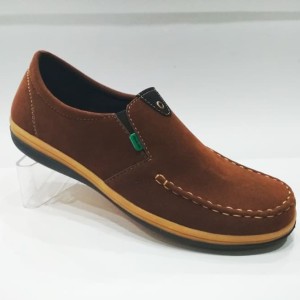 Sepatu Casual Santai Pria Tokopedia