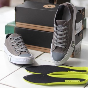 Sepatu Converse Chuck Taylor Ii Tokopedia
