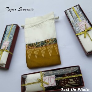 Souvenir Pernikahan Sarung Hp Box Tokopedia