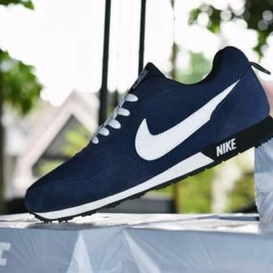 Sepatu Pria Nike Waffle Trainner Hitam Kuning Sport Joging Olahraga Lari Kets Tokopedia