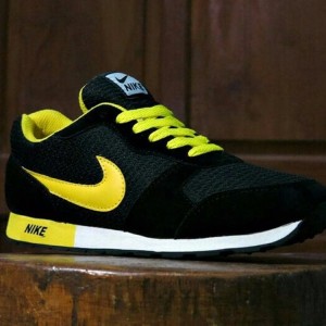 Sepatu Pria Nike Waffle Trainner Hitam Kuning Sport Joging Olahraga Lari Kets Tokopedia