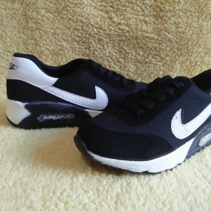 Sepatu Sneakers Kets Anak Rep Nike Airmax Hitam Putih Tali Tokopedia