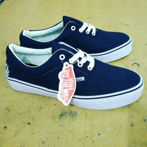 Sepatu Vans Suicidal Tendencies Tokopedia