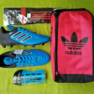 Paket Lengkap Sepatu Bola Adidas 11questra Tokopedia