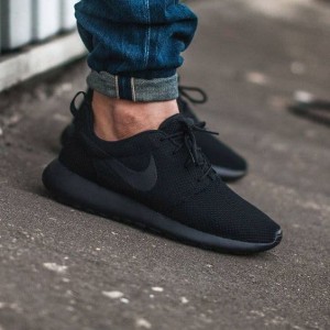 Nike Roshe Run Sepatu Running Tokopedia