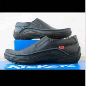 Sepatu Kickers Slide Black Tokopedia
