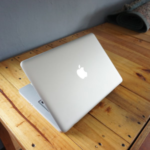 Macbook Air Mid 2013 Core I7 Tokopedia