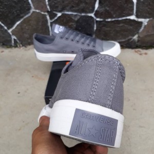 Sepatu Converse Undefeated Low Grey Premium Murah Tokopedia