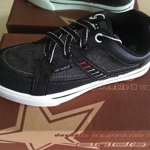 Sepatu Anak Laki Laki Ando Plano Black White Tokopedia