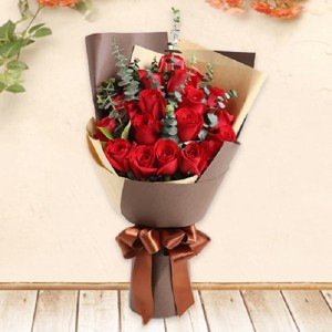 Kado Wisuda Tokopedia