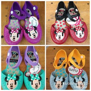 Sepatu Anak Perempuan Minnie Mouse Samping Milton Tokopedia