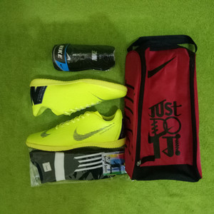 Sepatu Futsal Nike Mercurial Komponen Ori Olahraga Bola Terbaru Import Tokopedia