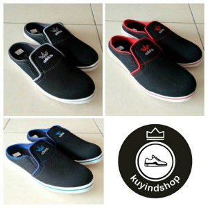 Sepatu Sandal Slop Adidas Pria Tokopedia