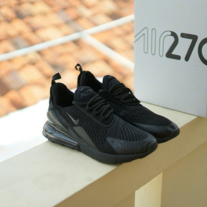 Sepatu Sneakers Nike Tokopedia