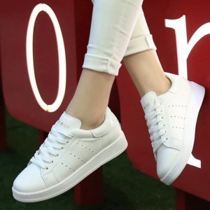 Sepatu Sneakers Polos Wanita Tokopedia