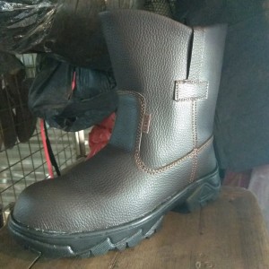 Sepatu Safety Boots Panjang Murah Harga Terjangkau Safety Safeti Septi Saveti Juger Kingstil King Chetah Tokopedia