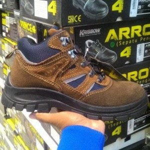 Krisbow Safety Shoes Prince 6 Inch Cokelat Sepatu Safety Sepatu Pengaman Tokopedia