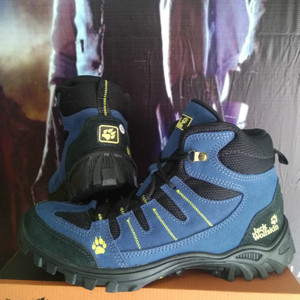 Sepatu Gunung Jack Wolfskin Hiking Snta Safety Boots Outdoor Tracking Sepatupria Bikers Sepatumurah Tokopedia