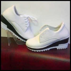 Sepatu Wanita Boots Wedges Sbo319 Tokopedia