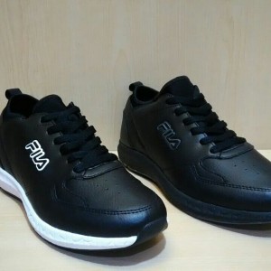 Sepatu Fila Cowok Tokopedia