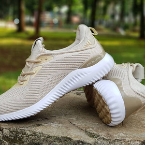 Sepatu Cewek Alphabounce Women Tokopedia