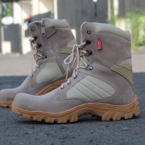 Kickers Boots Safety Ujung Besi Kulit Tracking Kerja Lapangan Tokopedia